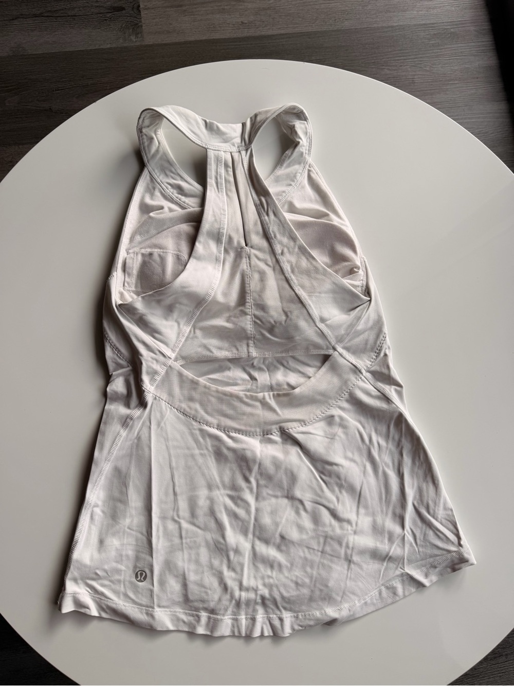 Lululemon Women’s White Racerback Tank Top size 8 - Picture 2 of 6